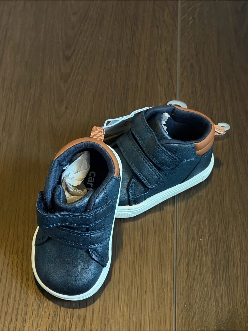 Carters easy velcro